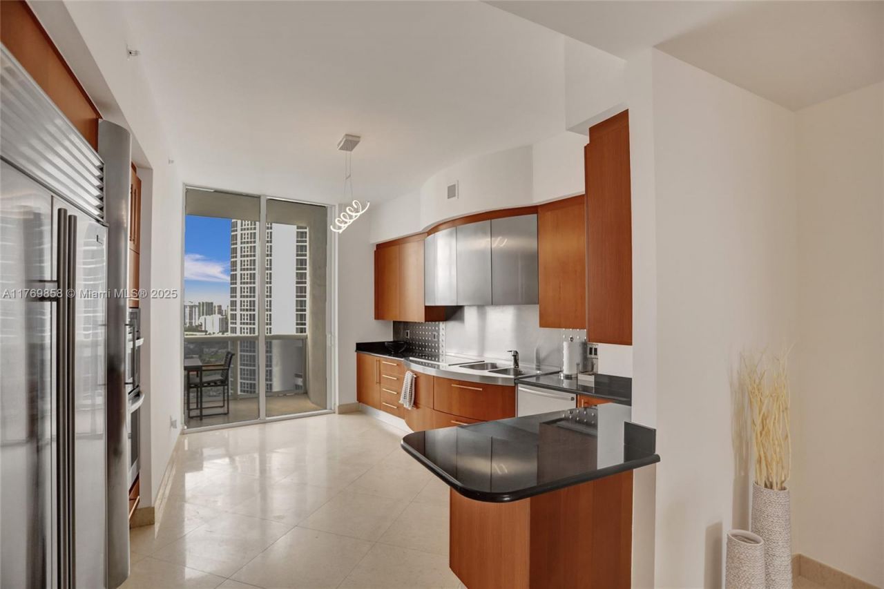 18101 Collins Ave, Unit 3504, Sunny Isles Beach, FL 33160 Photo