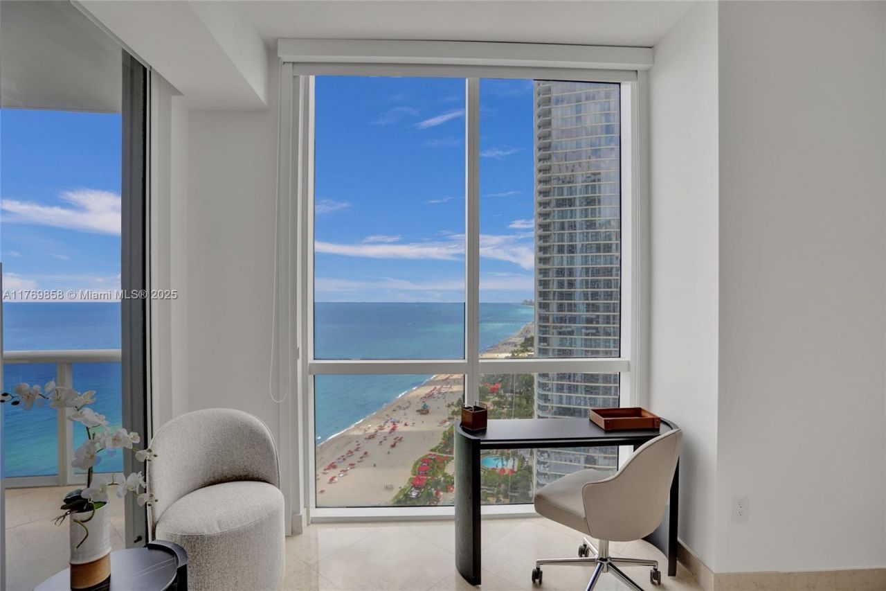 18101 Collins Ave, Unit 3504, Sunny Isles Beach, FL 33160 Photo