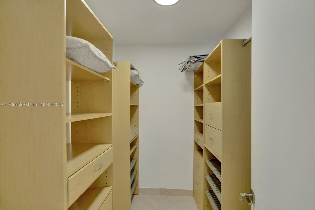 18101 Collins Ave, Unit 3504, Sunny Isles Beach, FL 33160 Photo