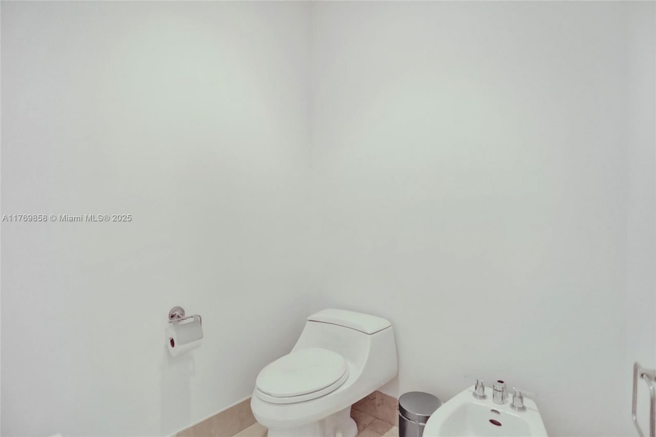 18101 Collins Ave, Unit 3504, Sunny Isles Beach, FL 33160 Photo