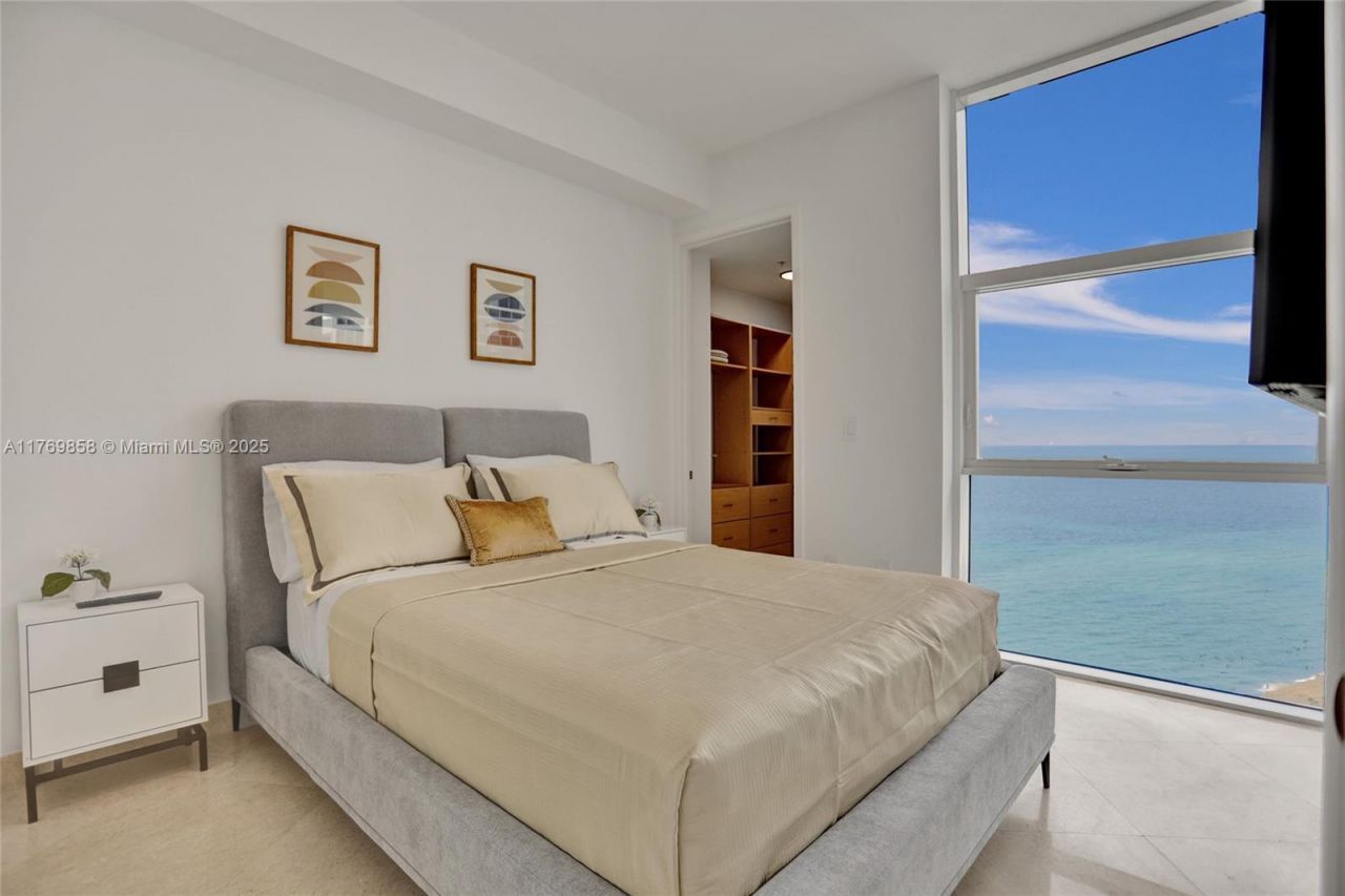 18101 Collins Ave, Unit 3504, Sunny Isles Beach, FL 33160 Photo