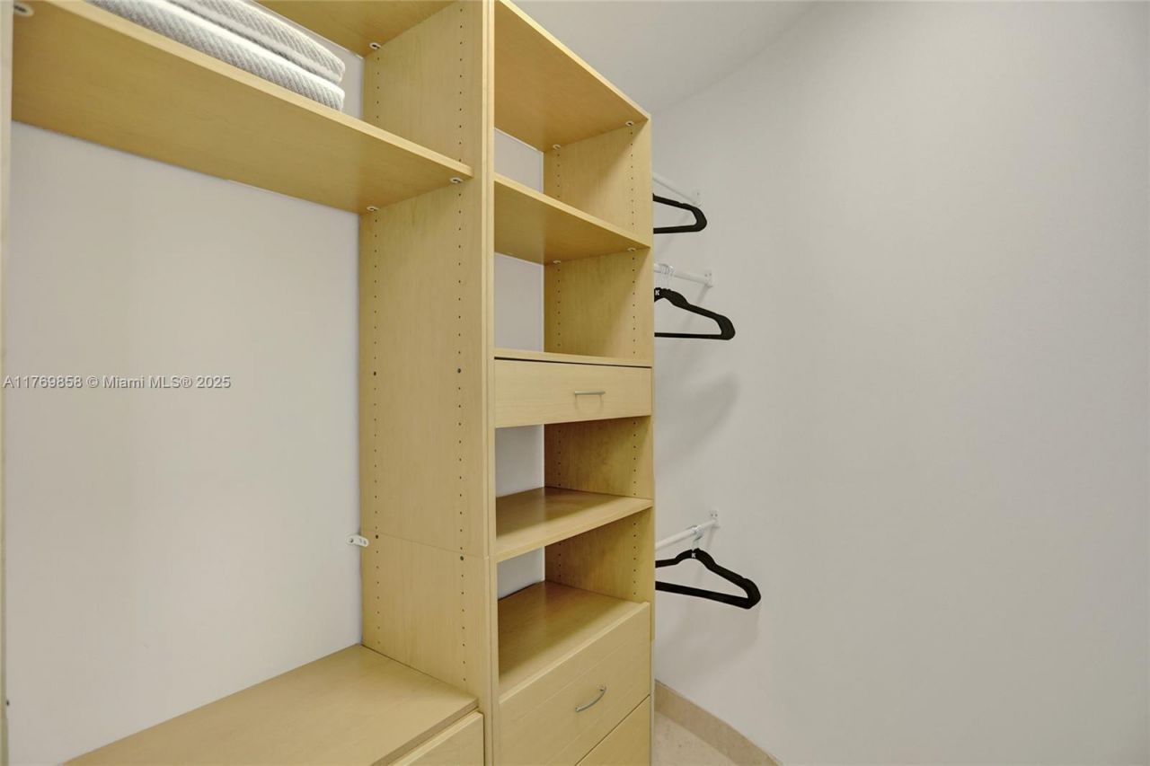 18101 Collins Ave, Unit 3504, Sunny Isles Beach, FL 33160 Photo