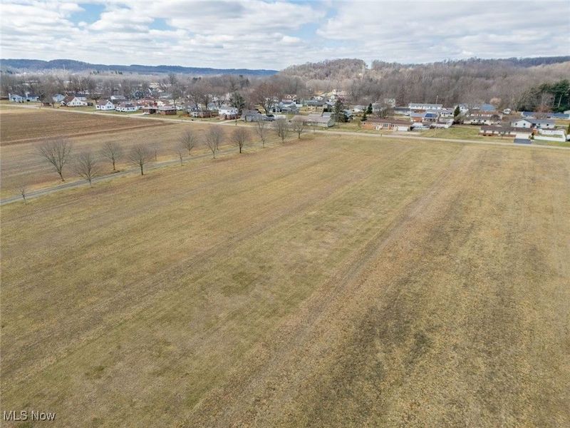 8205 Lee Road, Malvern, OH 44644 Photo 10