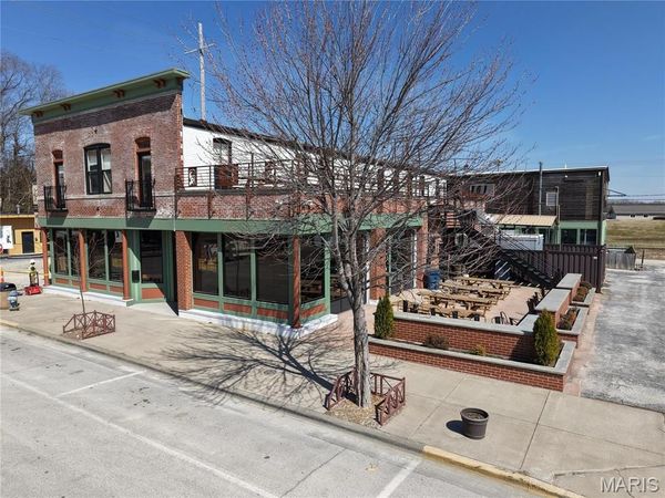 408 N Main, Hannibal, MO 63401