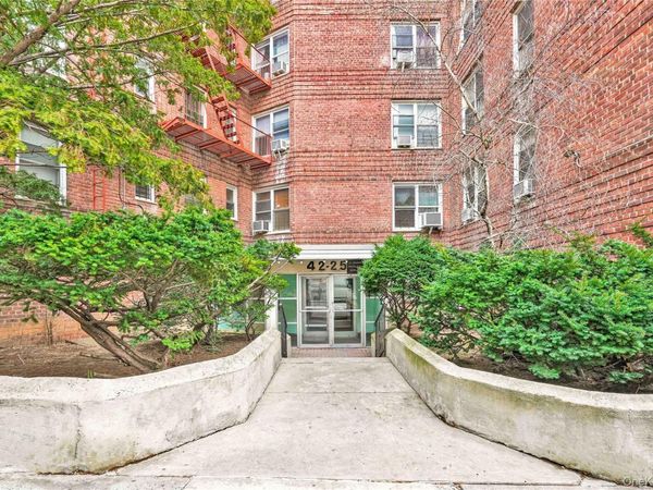 42-25 80th Street, Unit 1F, Elmhurst, NY 11373