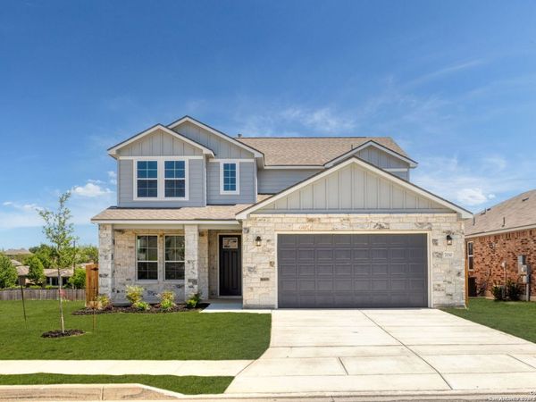 7010 Walkers Loop, Live Oak, TX 78233