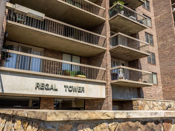111 Regal Tower, Maryville, TN 37804