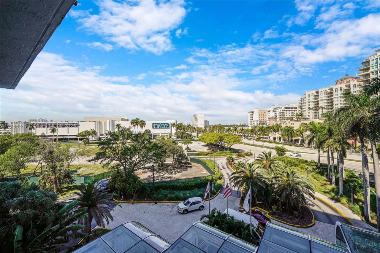 2670 E Sunrise Blvd, Unit 419, Fort Lauderdale, FL 33304 Photo