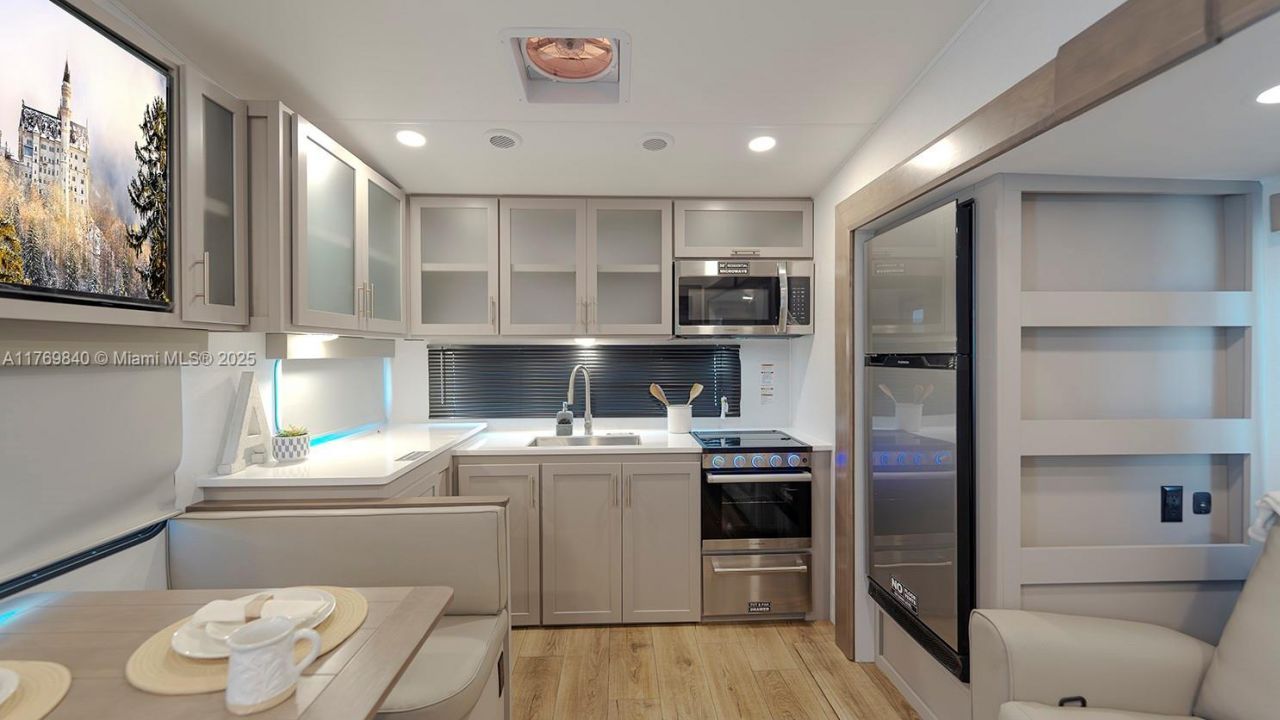 5636 Arthur St, Hollywood, FL 33021 Photo