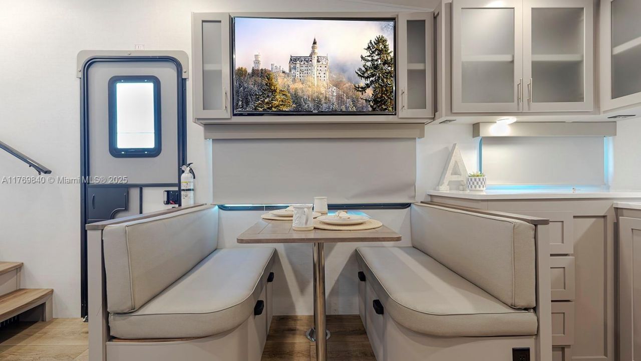 5636 Arthur St, Hollywood, FL 33021 Photo