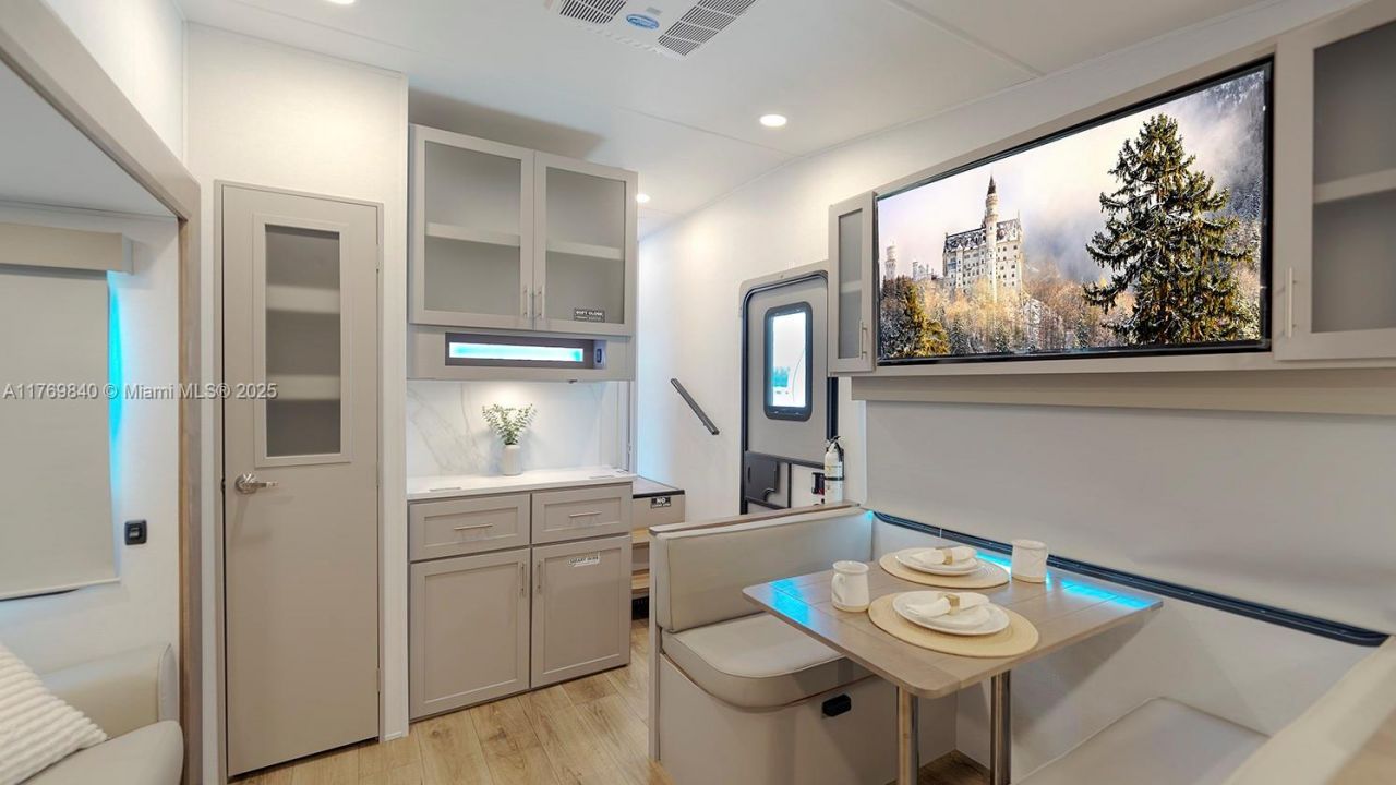 5636 Arthur St, Hollywood, FL 33021 Photo