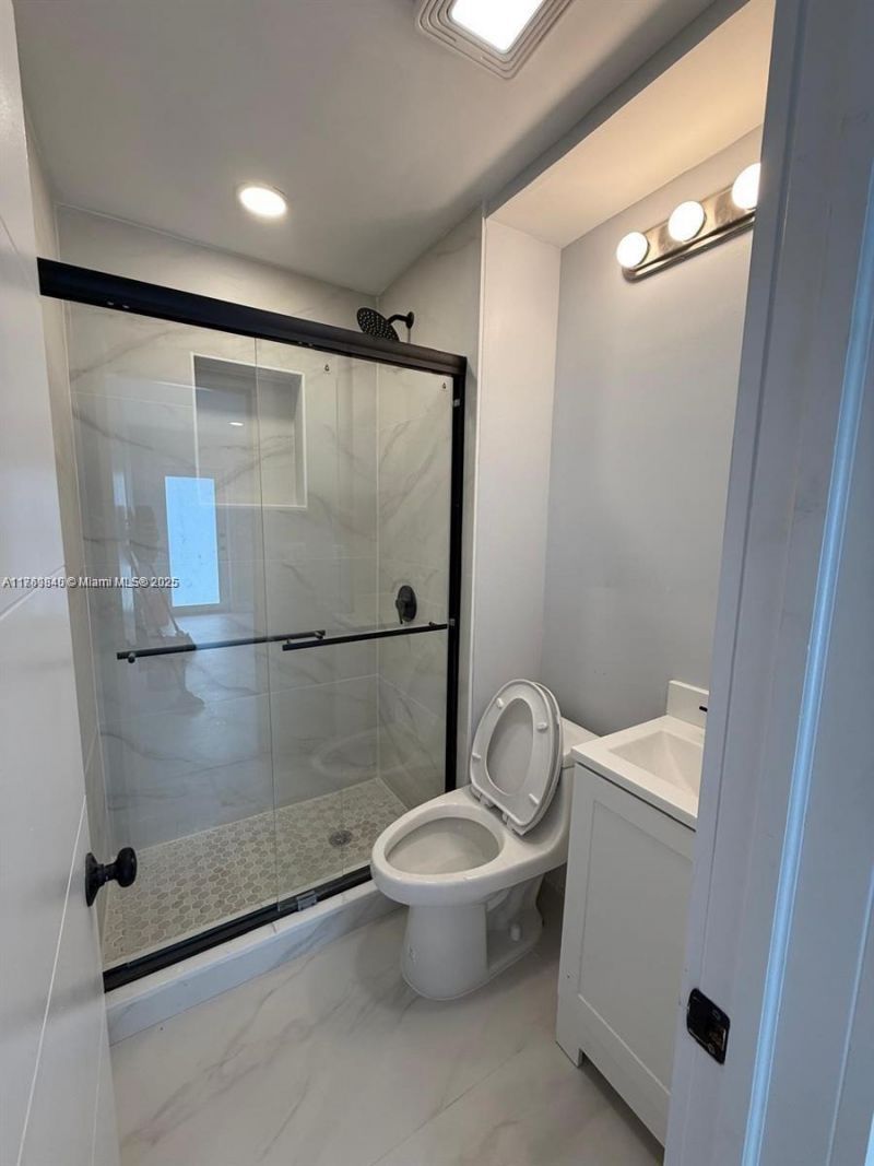 5636 Arthur St, Hollywood, FL 33021 Photo