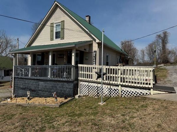 121 Cliff Street, Burkesville, KY 42717