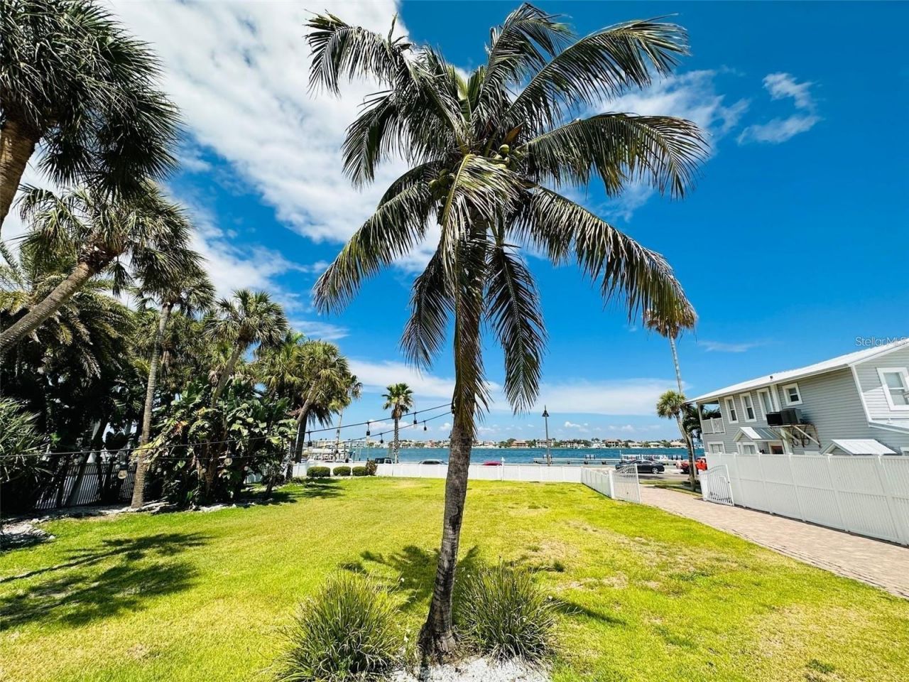 702 Pass A Grille Way, Saint Pete Beach, FL 33706 Photo