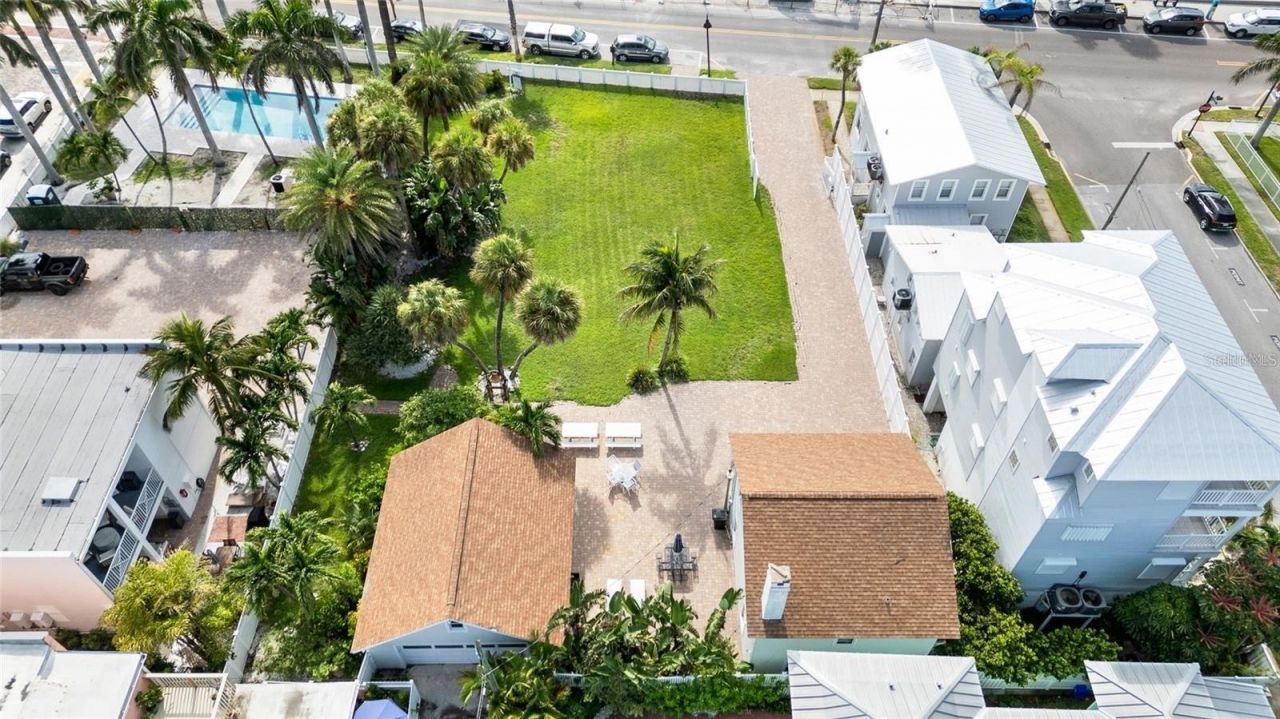 702 Pass A Grille Way, Saint Pete Beach, FL 33706 Photo