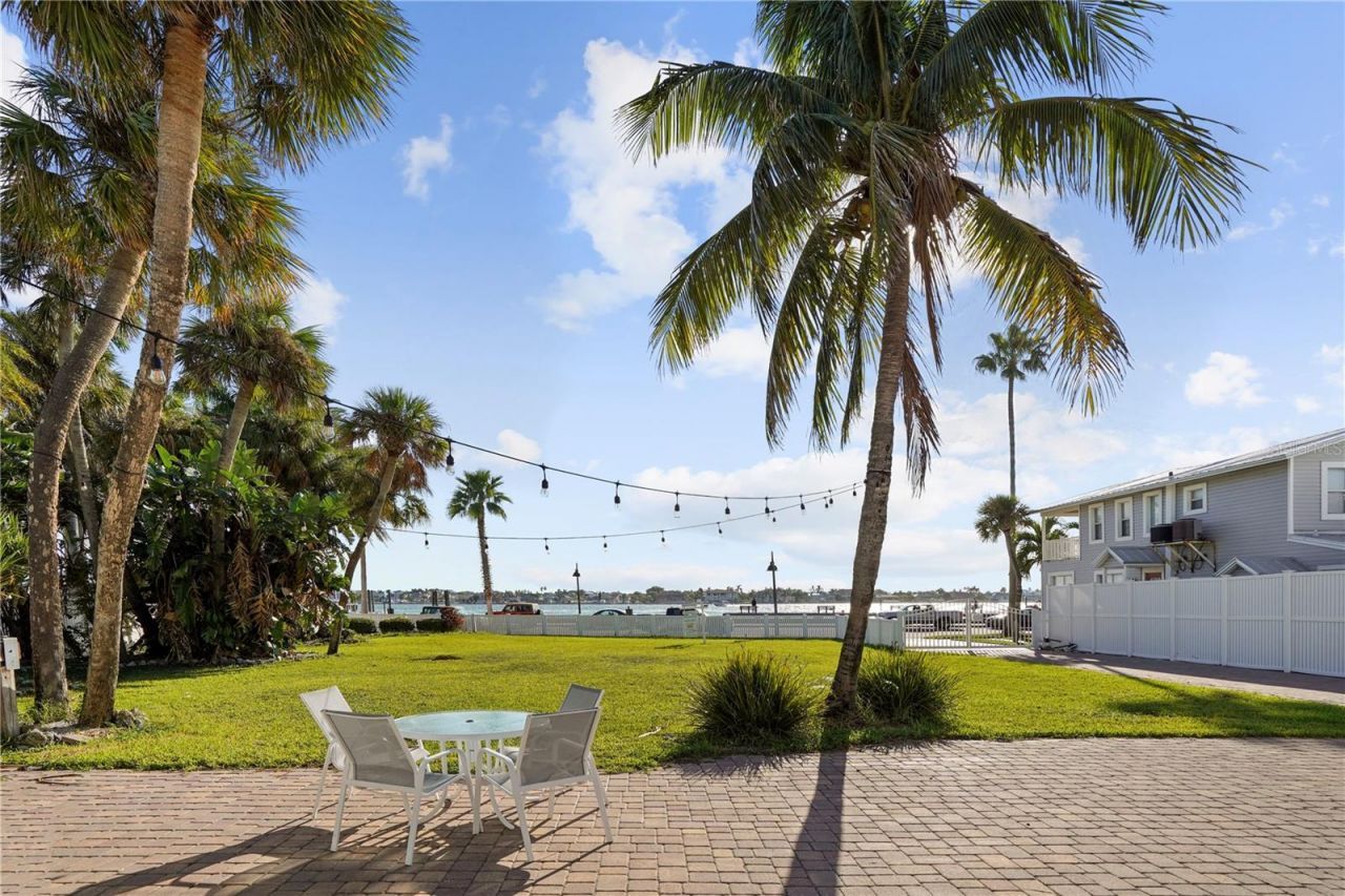 702 Pass A Grille Way, Saint Pete Beach, FL 33706 Photo