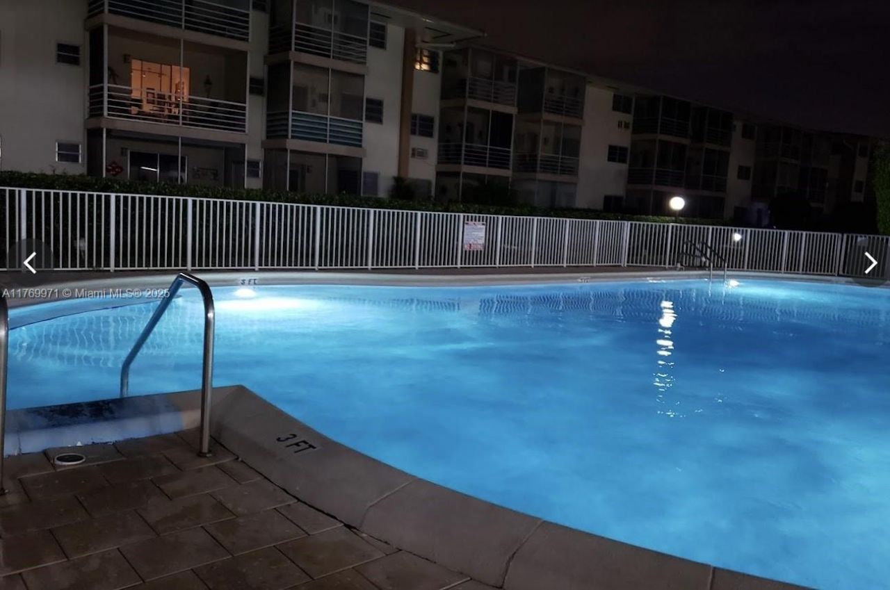 16790 NE 14th Ave, Unit 110, Miami, FL 33162 Photo