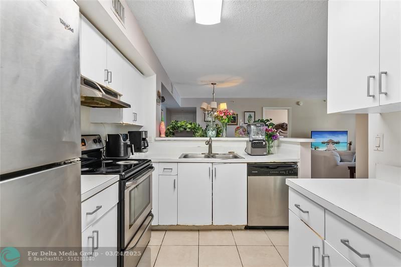 2133 Renaissance Boulevard, Unit 205, Miramar, FL 33025 Photo