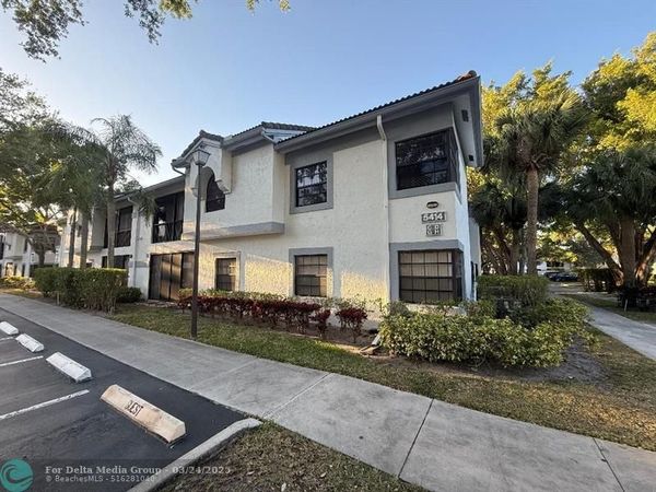 5414 Venetia Court, Unit H, Boynton Beach, FL 33437