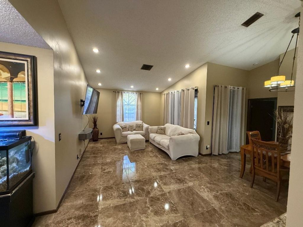5414 Venetia Court, Unit H, Boynton Beach, FL 33437 Photo