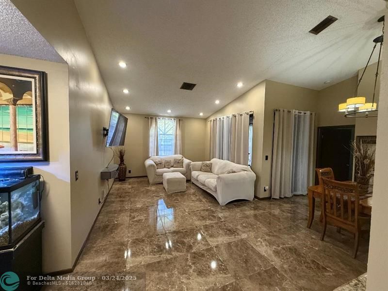5414 Venetia Court, Unit H, Boynton Beach, FL 33437 Photo