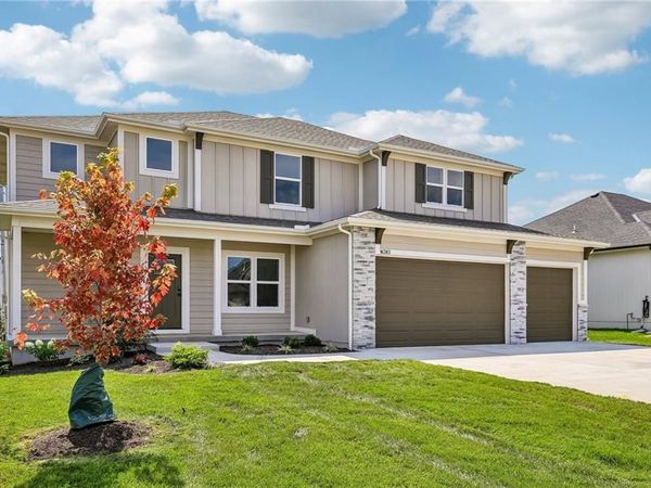 16383 W 166th Court, Olathe, KS 66062