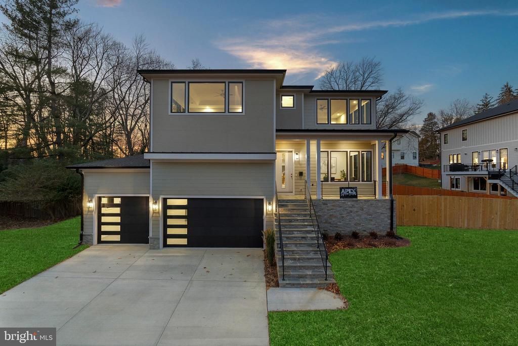 501 Yeonas Drive Sw, Vienna, VA 22180 Main Photo