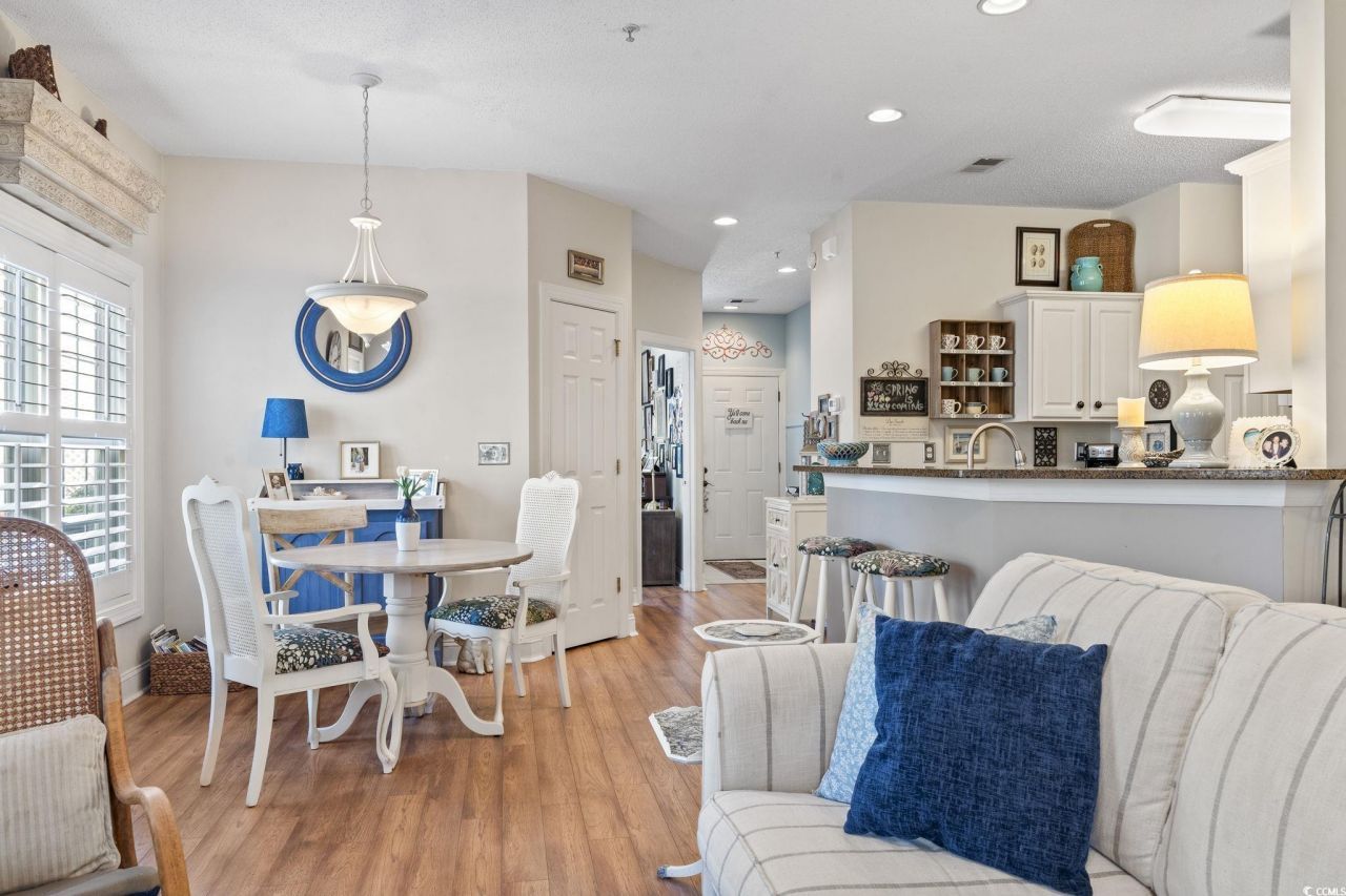 5050 Belleglen Ct. Photo 19