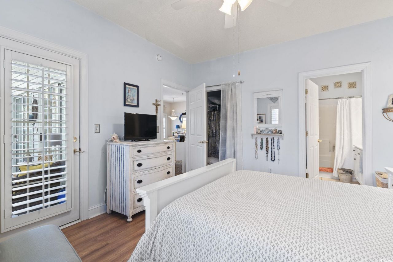 5050 Belleglen Ct. Photo 22