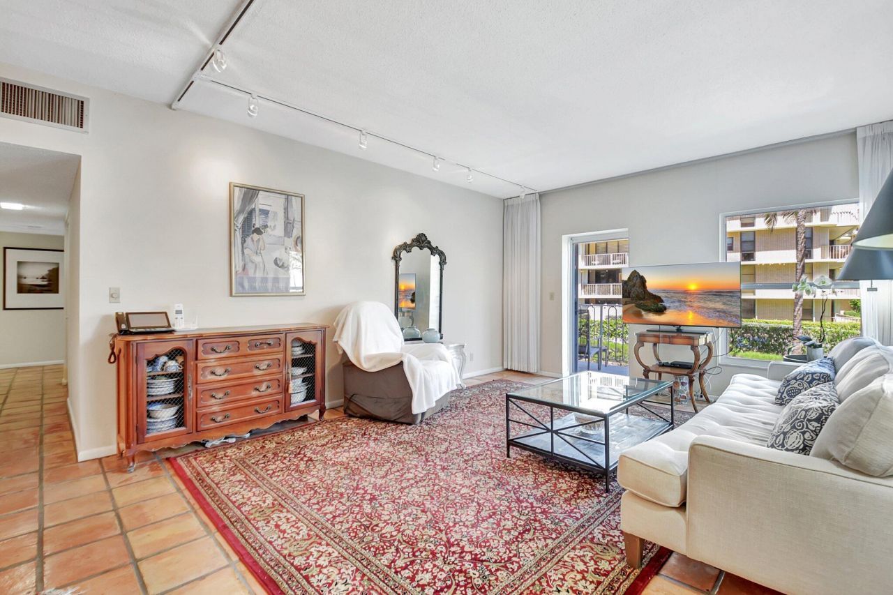 3230 S Ocean Boulevard, Unit C105, Palm Beach, FL 33480 Photo