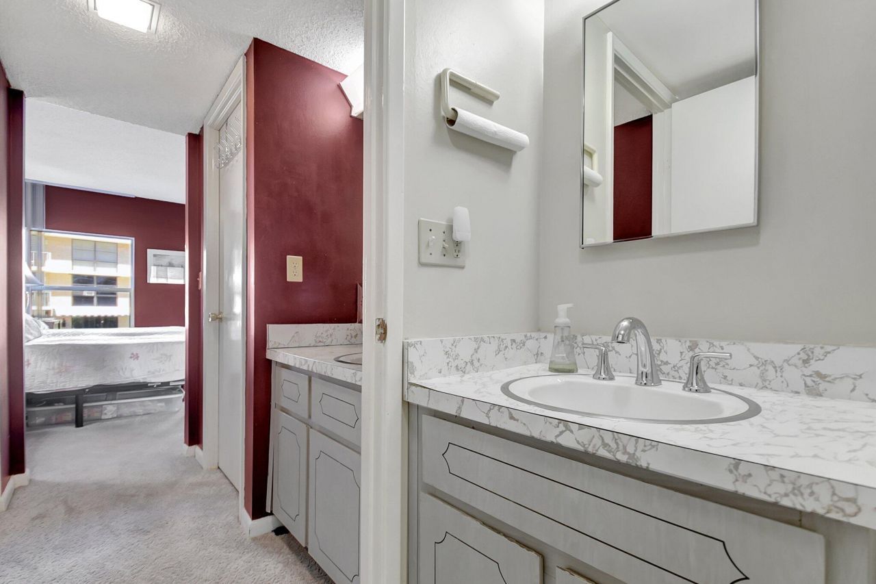 3230 S Ocean Boulevard, Unit C105, Palm Beach, FL 33480 Photo