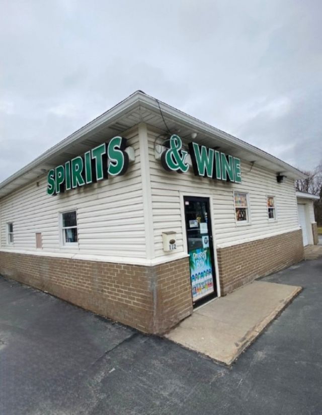 112 Telegraph Road, Middleport, NY 14105 Main Photo