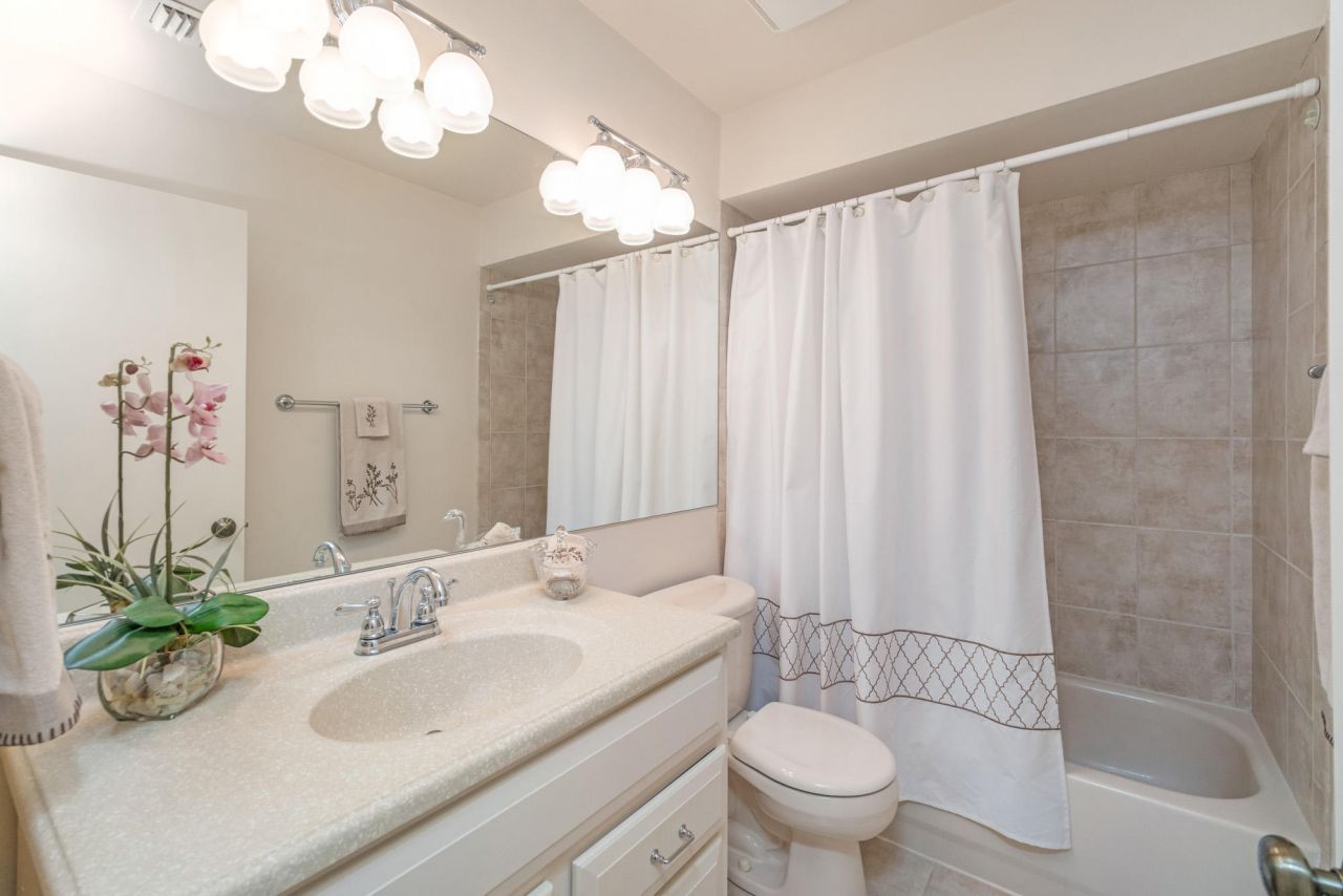 135 Old Meadow Way, Palm Beach Gardens, FL 33418 Photo