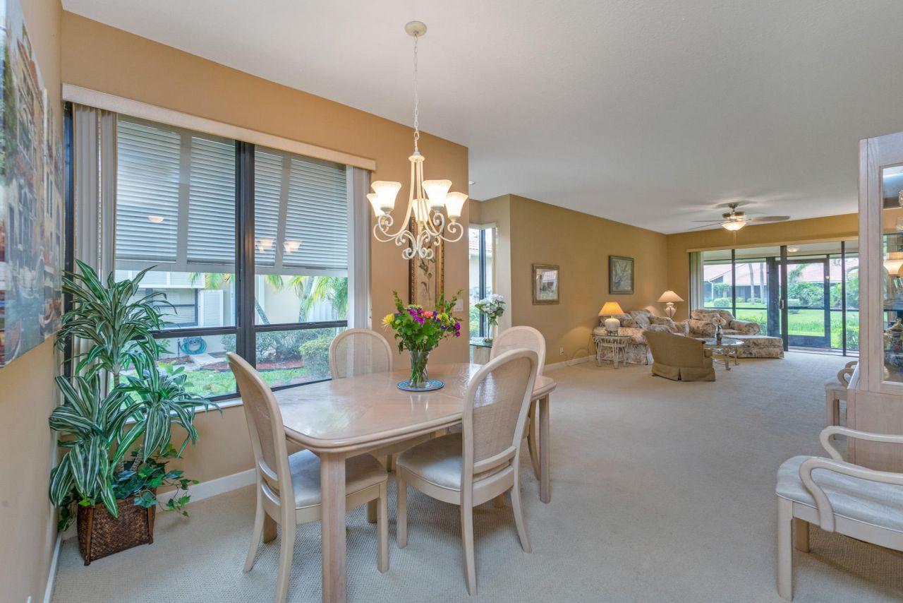 135 Old Meadow Way, Palm Beach Gardens, FL 33418 Photo