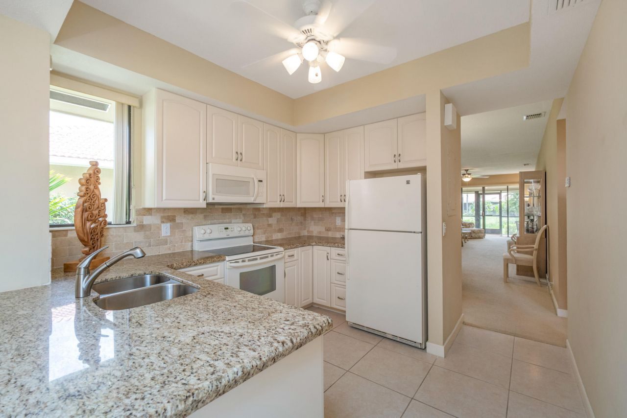 135 Old Meadow Way, Palm Beach Gardens, FL 33418 Photo