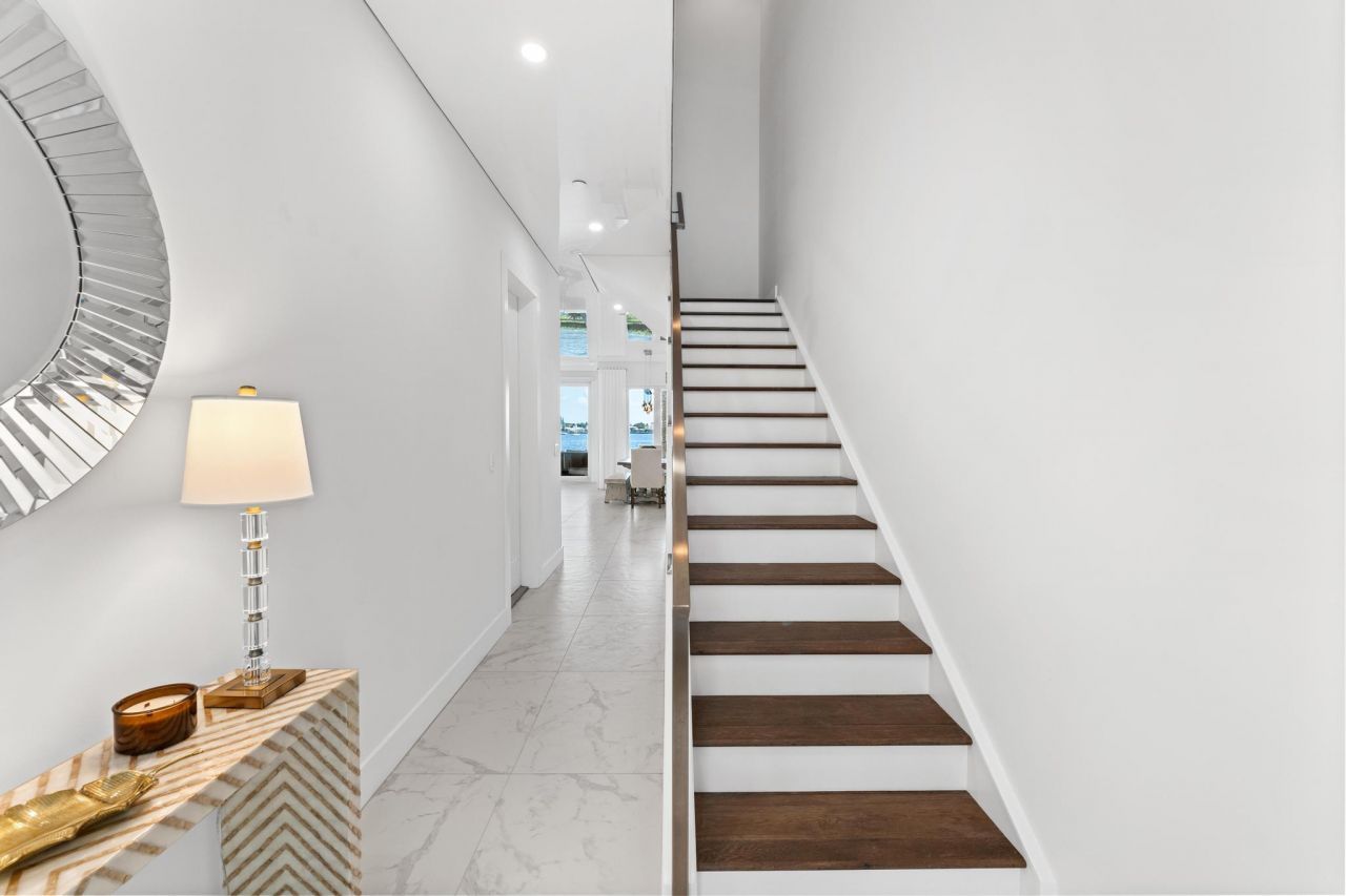 100 Water Club Court N, North Palm Beach, FL 33408 Photo