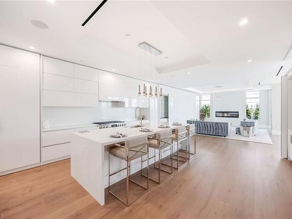 1165 8th ST S, Unit 202, NAPLES, FL 34102