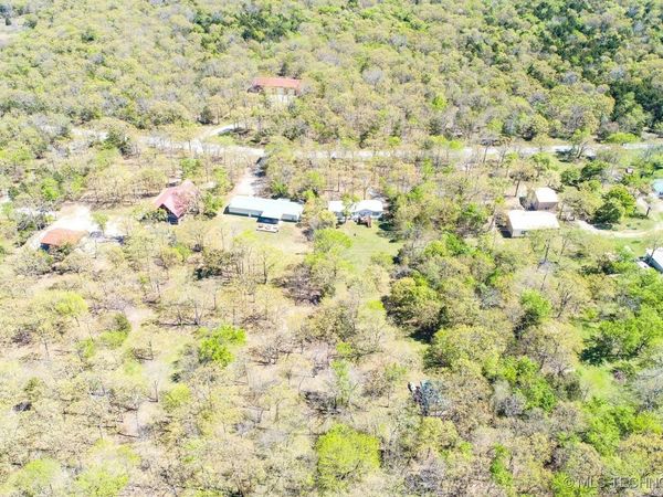 14 Larry Drive , Crowder, OK 74501