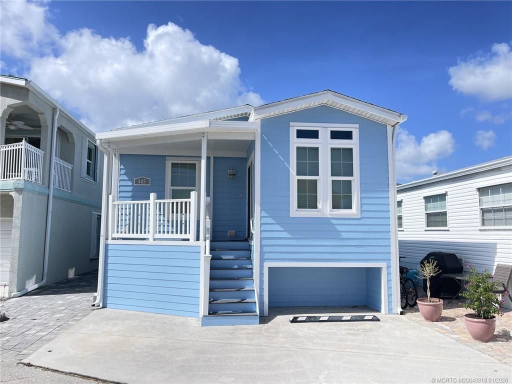 445 Nettles Boulevard, Jensen Beach, FL 34957 Photo