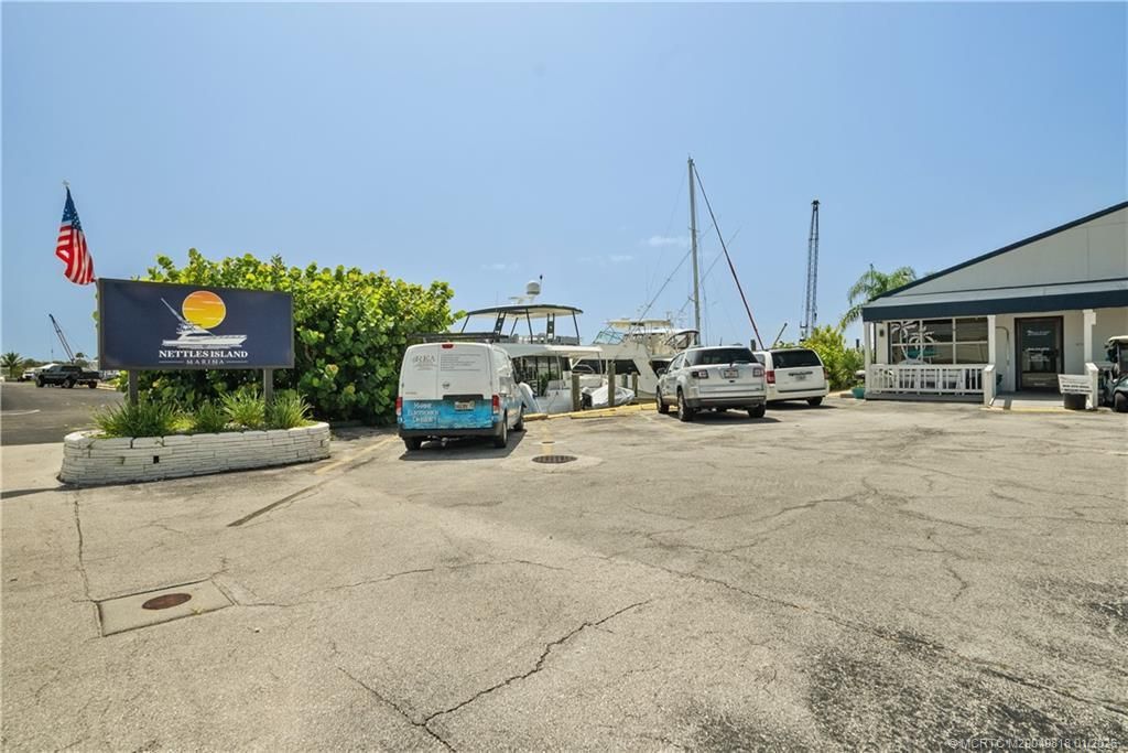 445 Nettles Boulevard, Jensen Beach, FL 34957 Photo