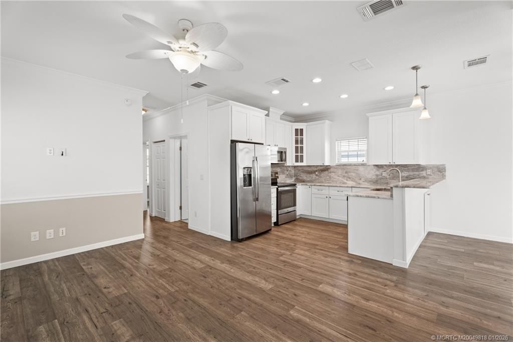 445 Nettles Boulevard, Jensen Beach, FL 34957 Photo