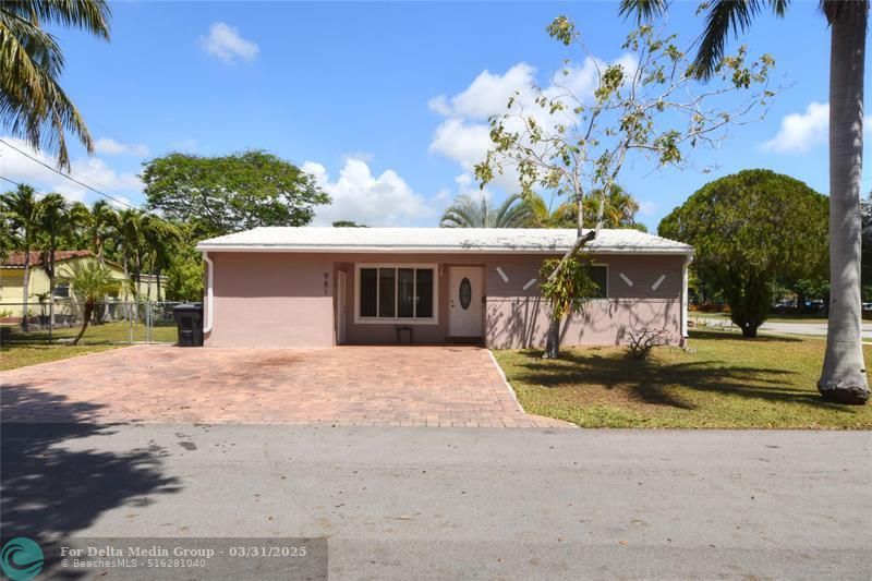 981 SW 32nd St, Fort Lauderdale, FL 33315 Main Photo