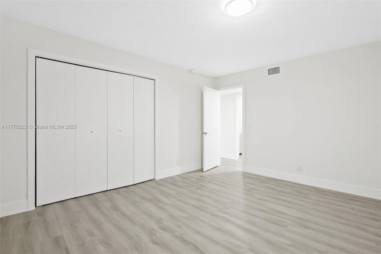 910 South Dr, Unit D, Delray Beach, FL 33445 Photo