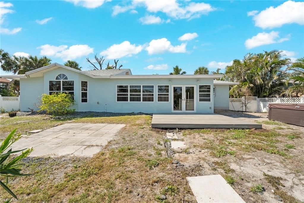 5892 Sanibel Captiva Rd, Sanibel, FL 33957 Photo