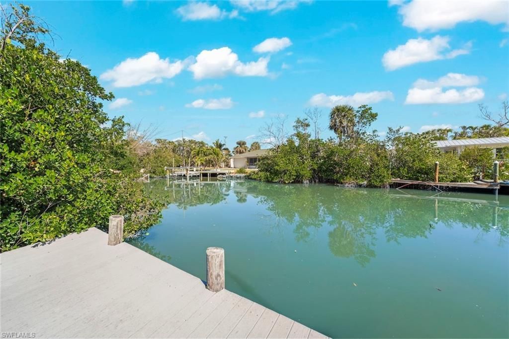 5892 Sanibel Captiva Rd, Sanibel, FL 33957 Photo