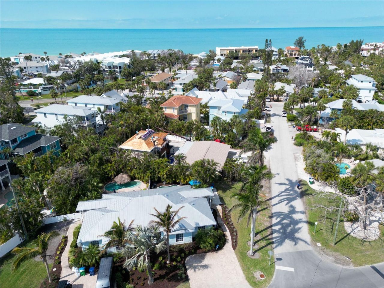 5608 Holmes Boulevard, Holmes Beach, FL 34217 Photo