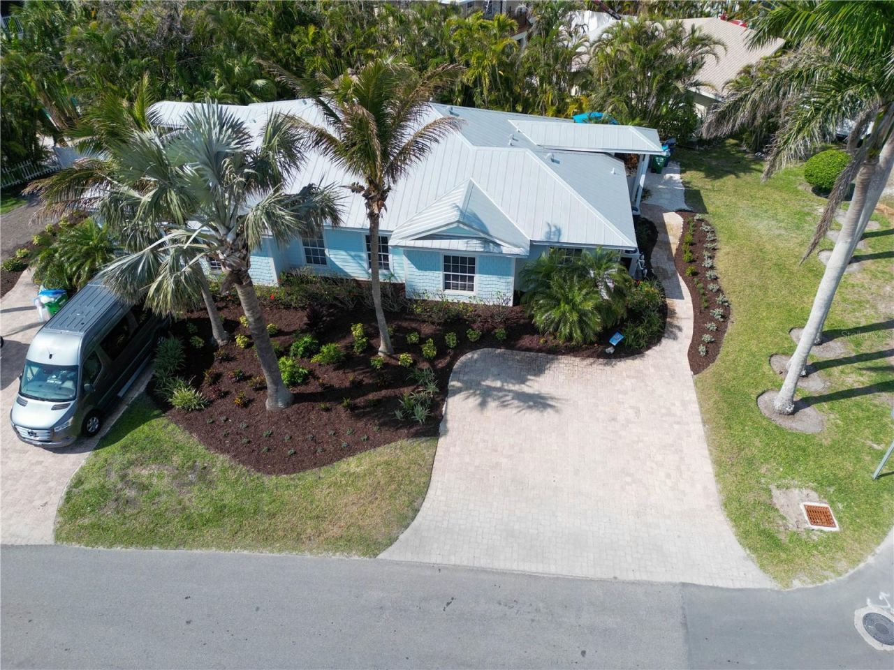 5608 Holmes Boulevard, Holmes Beach, FL 34217 Photo