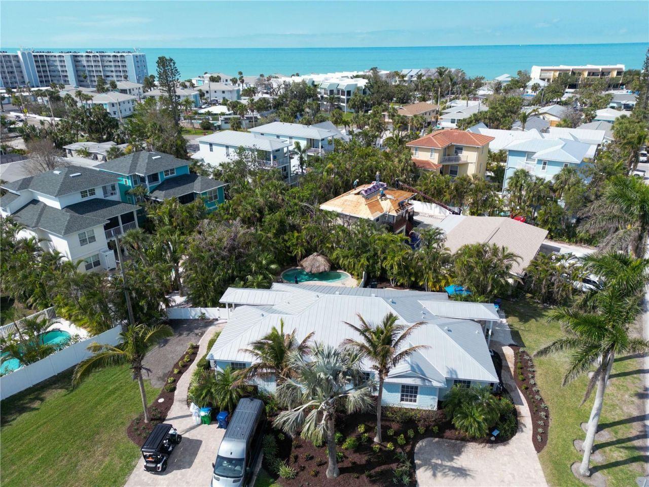 5608 Holmes Boulevard, Holmes Beach, FL 34217 Photo