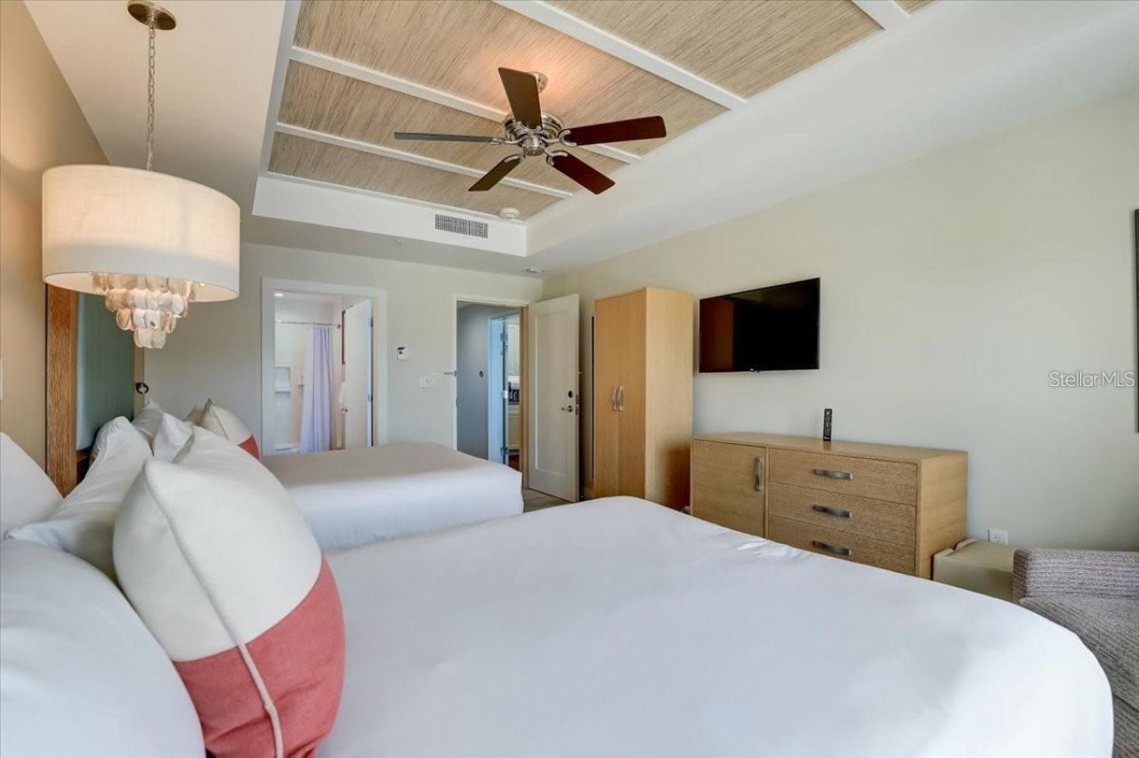 5325 Marina Drive, Unit 423, Holmes Beach, FL 34217 Photo