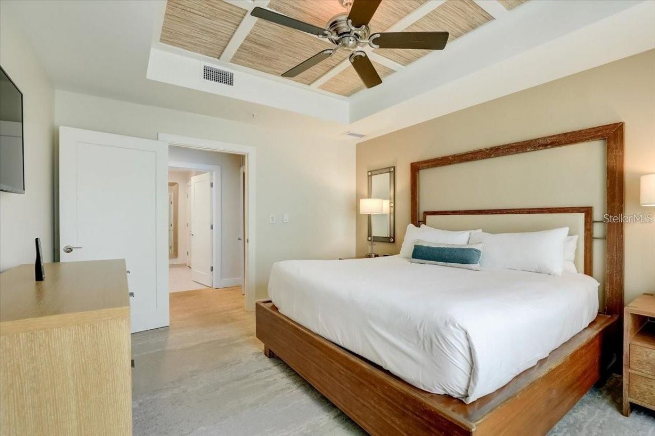 5325 Marina Drive, Unit 423, Holmes Beach, FL 34217 Photo